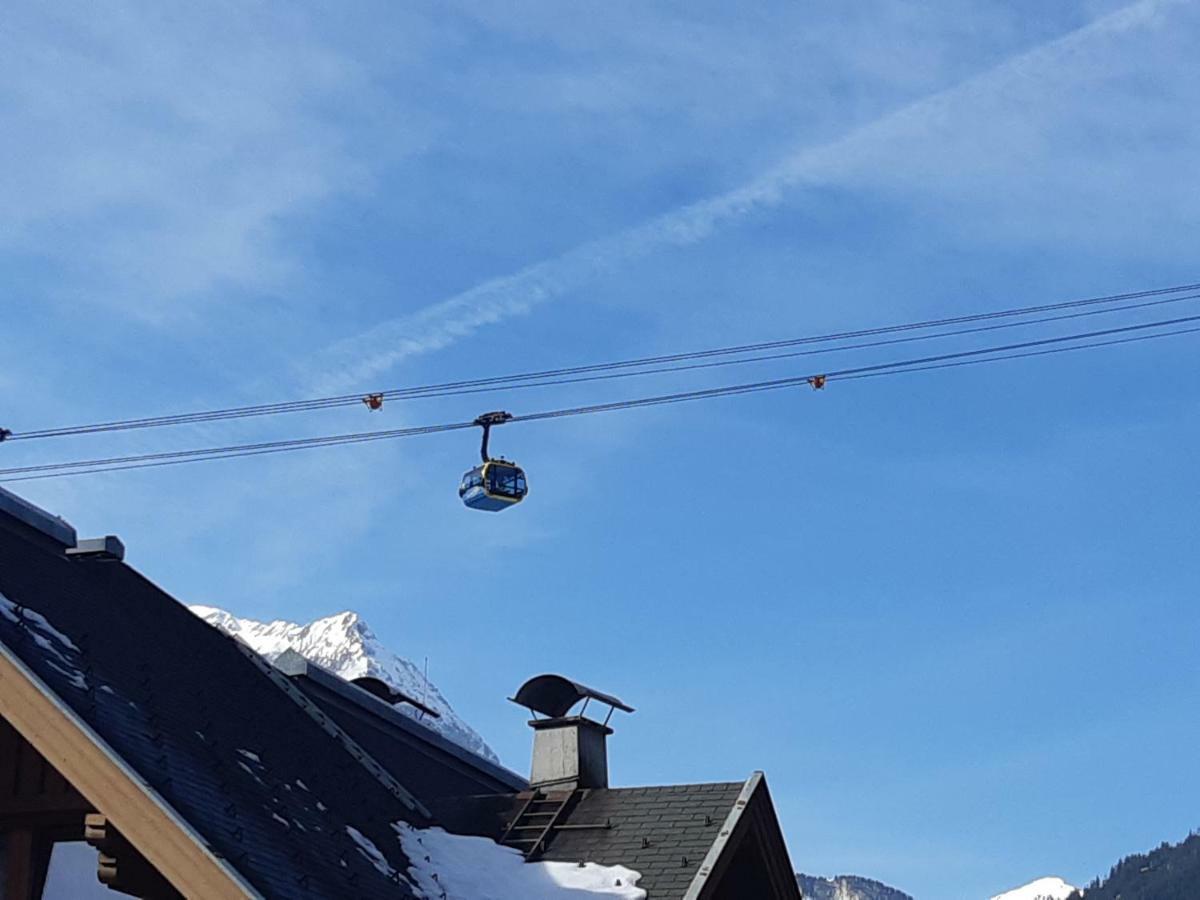 Apartamento Haus Hell Mayrhofen Exterior foto